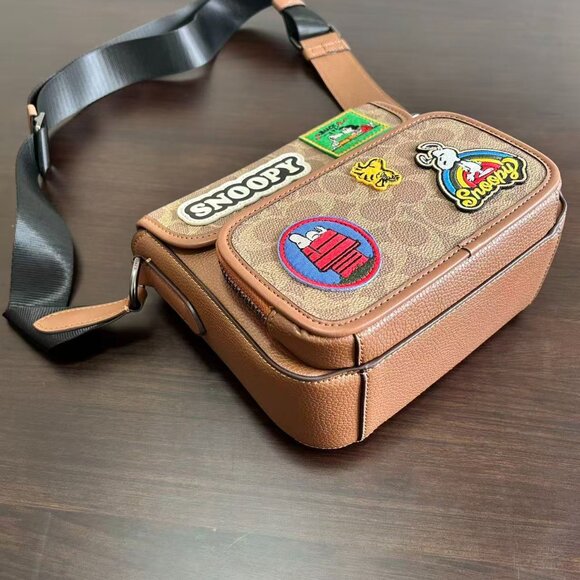 Coach men's Sullivan crossbody bag.Size: 22*20*6cm - Picture 5 of 9